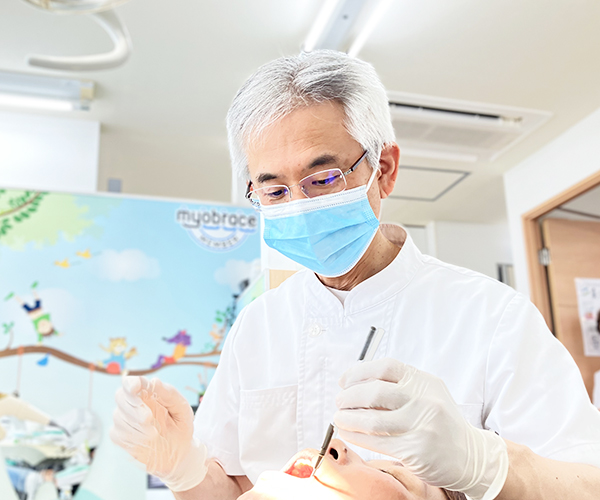 二俣川（横浜市旭区）の歯医者、ニュータウンはぐくみ歯科の歯周病治療