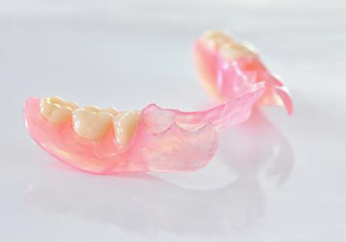 二俣川（横浜市旭区）の歯医者、ニュータウンはぐくみ歯科の義歯